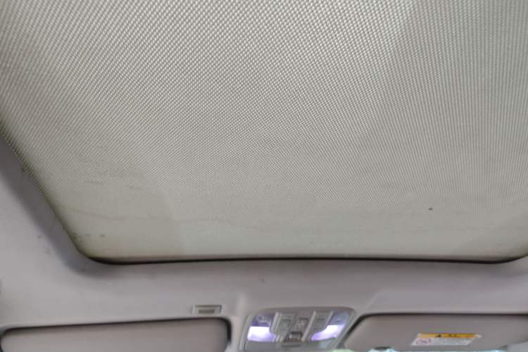 Used Haval H6 Coupe 2016 Blue Label 1.5T Manual Two-Wheel Drive Elite Model Headliner