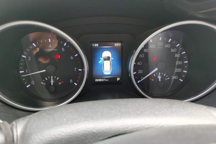 Used Haval H6 Coupe 2016 Blue Label 1.5T Automatic Two-Wheel Drive Urban Model Instrument Cluster