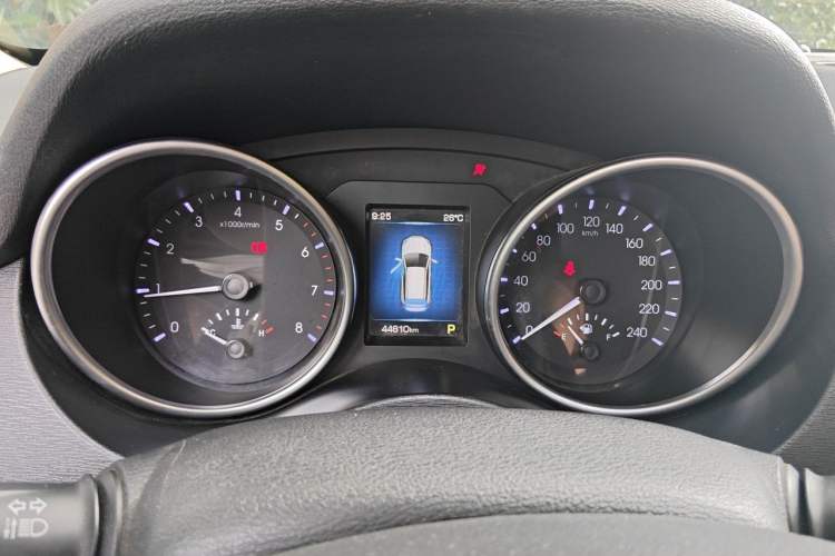 Used Haval H6 Coupe 2016 Blue Label 1.5T Automatic Two-Wheel Drive Elite Model Instrument Cluster