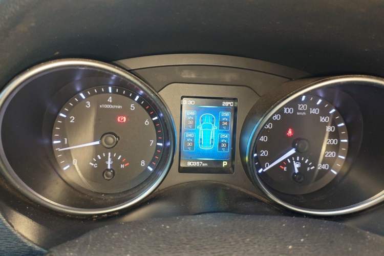 Used Haval H6 Coupe 2016 Blue Label 1.5T Automatic Two-Wheel Drive Elite Model Instrument Cluster