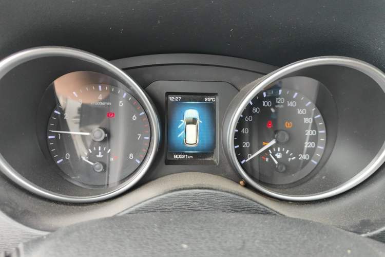 Used Haval H6 Coupe 2016 Blue Label 1.5T Manual Two-Wheel Drive Urban Model Instrument Cluster