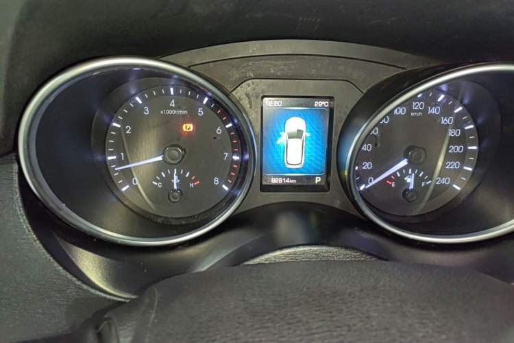 Used Haval H6 Coupe 2016 Blue Label 1.5T Automatic Two-Wheel Drive Elite Model Instrument Cluster