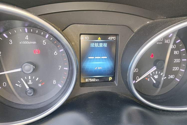 Used Haval H6 Coupe 2016 Blue Label 1.5T Automatic Two-Wheel Drive Elite Model Instrument Cluster