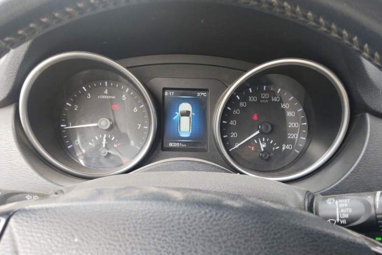 Used Haval H6 Coupe 2016 Blue Label 1.5T Manual Two-Wheel Drive Elite Model Instrument Cluster