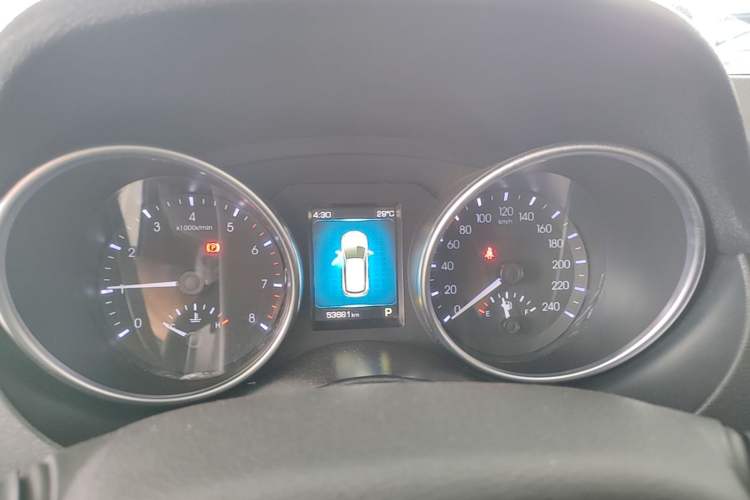 Used Haval H6 Coupe 2016 Blue Label 1.5T Automatic Two-Wheel Drive Elite Model Instrument Cluster