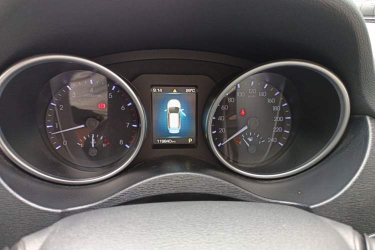 Used Haval H6 Coupe 2016 Blue Label 1.5T Automatic Two-Wheel Drive Elite Model Instrument Cluster