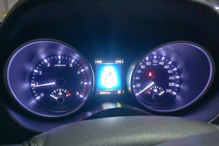 Used Haval H6 Coupe 2016 Blue Label 1.5T Automatic Two-Wheel Drive Urban Model Instrument Cluster