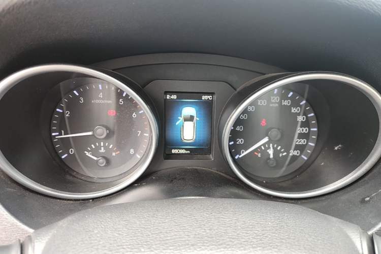 Used Haval H6 Coupe 2016 Blue Label 1.5T Manual Two-Wheel Drive Elite Model Instrument Cluster