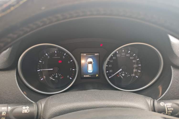 Used Haval H6 Coupe 2016 Blue Label 1.5T Automatic Two-Wheel Drive Elite Model Instrument Cluster