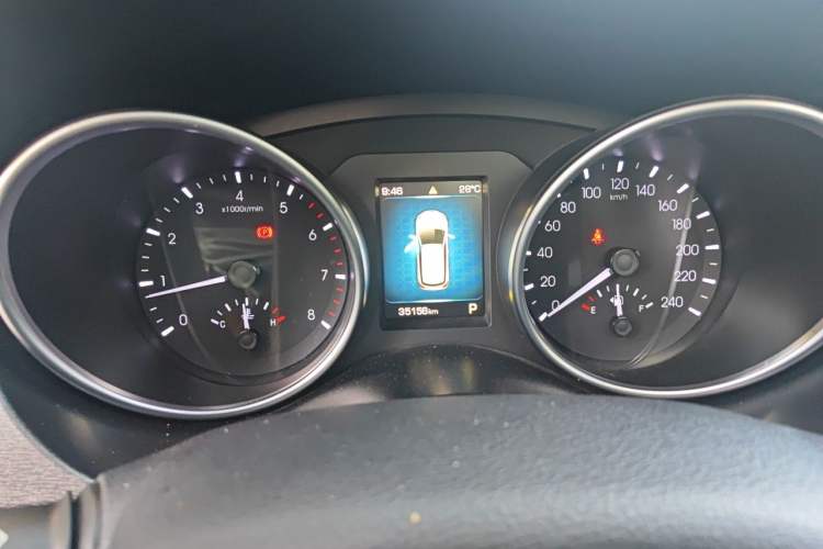 Used Haval H6 Coupe 2016 Blue Label 1.5T Automatic Two-Wheel Drive Elite Model Instrument Cluster