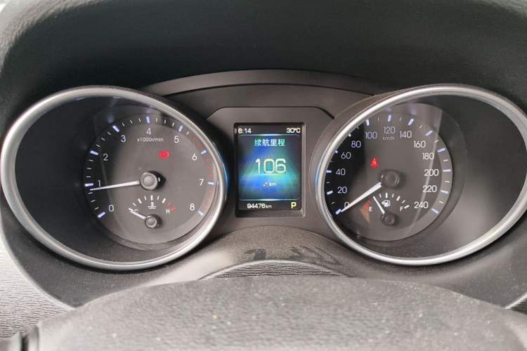 Used Haval H6 Coupe 2016 Blue Label 1.5T Automatic Two-Wheel Drive Elite Model Instrument Cluster