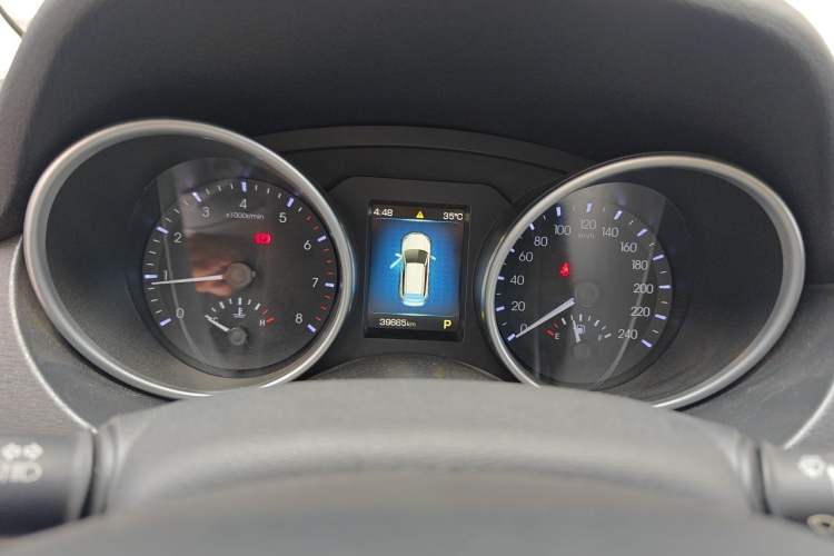Used Haval H6 Coupe 2016 Blue Label 1.5T Automatic Two-Wheel Drive Urban Model Instrument Cluster