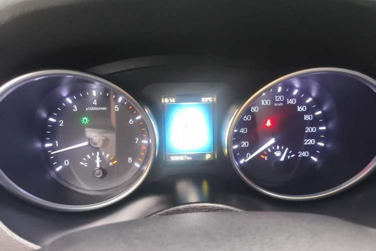 Used Haval H6 Coupe 2016 Blue Label 1.5T Automatic Two-Wheel Drive Elite Model Instrument Cluster