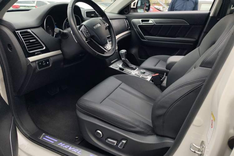 Used Haval H6 Coupe 2016 Blue Label 1.5T Automatic Two-Wheel Drive Elite Model Interior 2