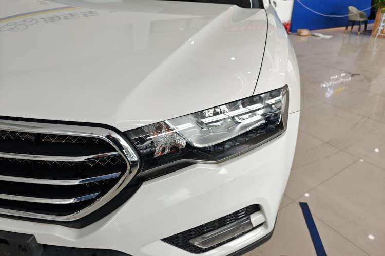 Used Haval H6 Coupe 2016 Blue Label 1.5T Automatic Two-Wheel Drive Elite Model Left Front Headlight