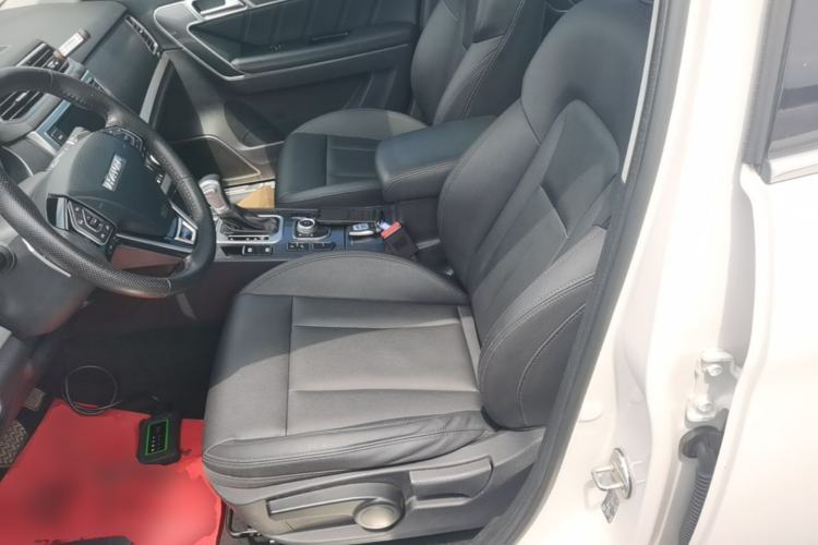 Used Haval H6 Coupe 2016 Blue Label 1.5T Automatic Two-Wheel Drive Urban Model Left Front Seat