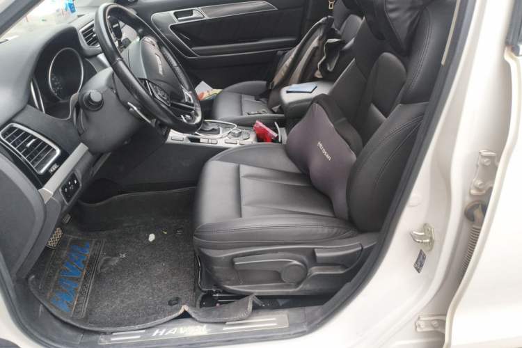 Used Haval H6 Coupe 2016 Blue Label 1.5T Automatic Two-Wheel Drive Urban Model Left Front Seat