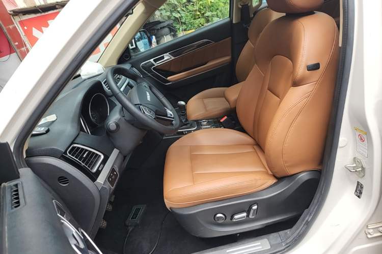 Used Haval H6 Coupe 2016 Blue Label 1.5T Manual Two-Wheel Drive Elite Model Left Front Seat