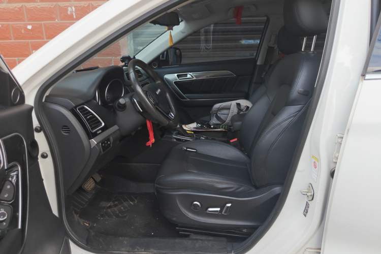 Used Haval H6 Coupe 2016 Blue Label 1.5T Automatic Two-Wheel Drive Elite Model Left Front Seat