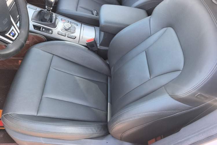 Used Haval H6 Coupe 2016 Blue Label 1.5T Manual Two-Wheel Drive Elite Model Left Front Seat