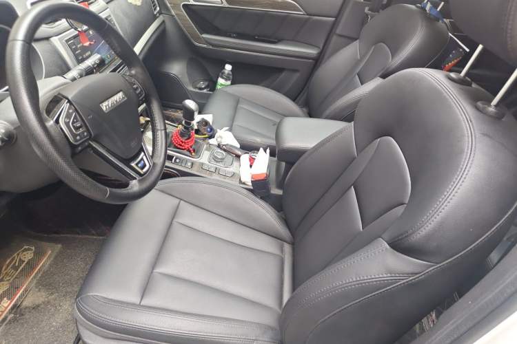 Used Haval H6 Coupe 2016 Blue Label 1.5T Manual Two-Wheel Drive Urban Model Left Front Seat