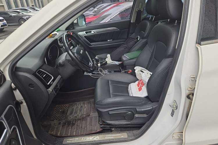 Used Haval H6 Coupe 2016 Blue Label 1.5T Manual Two-Wheel Drive Urban Model Left Front Seat