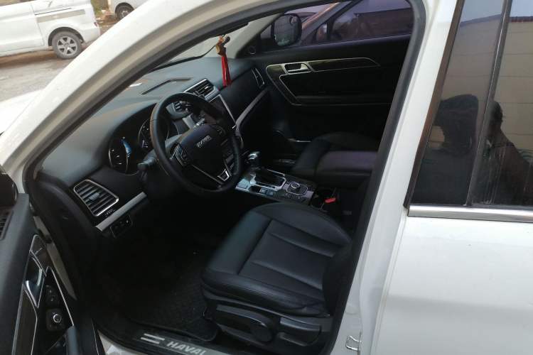 Used Haval H6 Coupe 2016 Blue Label 1.5T Automatic Two-Wheel Drive Urban Model Left Front Seat