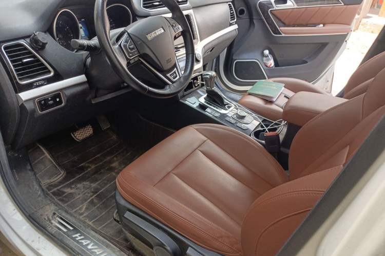 Used Haval H6 Coupe 2016 Blue Label 1.5T Automatic Two-Wheel Drive Urban Model Left Front Seat