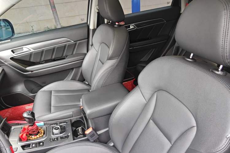 Used Haval H6 Coupe 2016 Blue Label 1.5T Manual Two-Wheel Drive Urban Model Left Front Seat