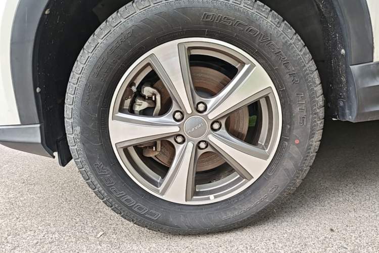 Used Haval H6 Coupe 2016 Blue Label 1.5T Automatic Two-Wheel Drive Urban Model Left Front Wheel Hub