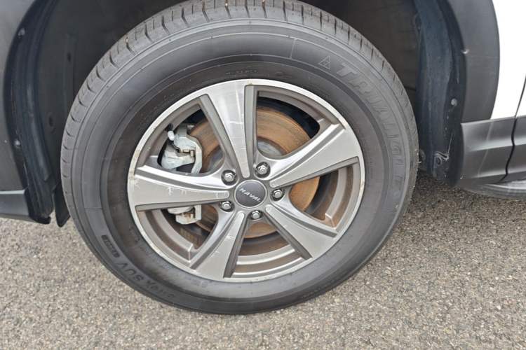 Used Haval H6 Coupe 2016 Blue Label 1.5T Automatic Two-Wheel Drive Urban Model Left Front Wheel Hub