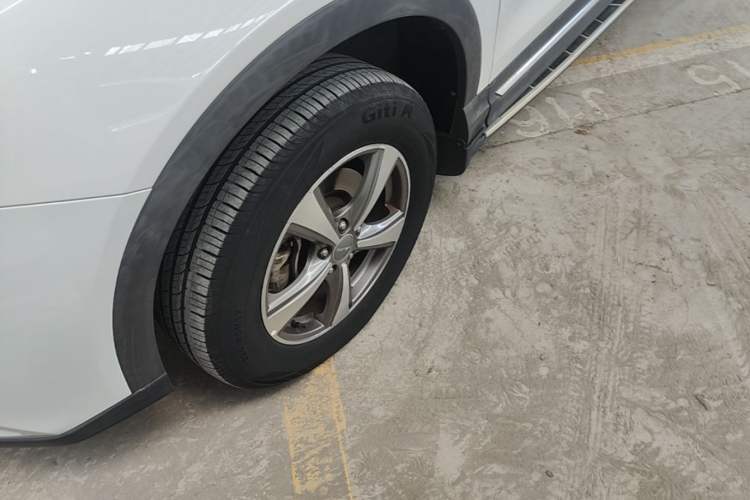 Used Haval H6 Coupe 2016 Blue Label 1.5T Automatic Two-Wheel Drive Urban Model Left Front Wheel Hub