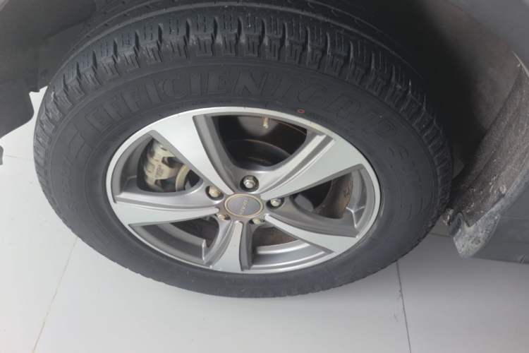 Used Haval H6 Coupe 2016 Blue Label 1.5T Automatic Two-Wheel Drive Urban Model Left Front Wheel Hub