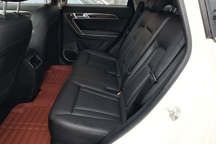 Used Haval H6 Coupe 2016 Blue Label 1.5T Automatic Two-Wheel Drive Urban Model Left Rear Seat