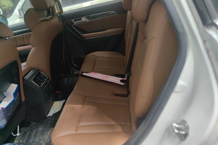 Used Haval H6 Coupe 2016 Blue Label 1.5T Automatic Two-Wheel Drive Elite Model Left Rear Seat