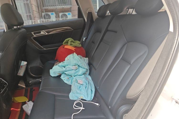 Used Haval H6 Coupe 2016 Blue Label 1.5T Automatic Two-Wheel Drive Urban Model Left Rear Seat
