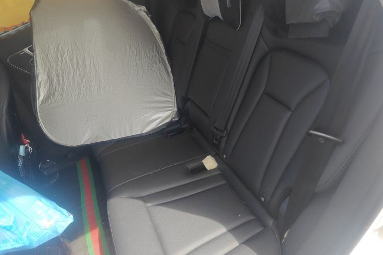 Used Haval H6 Coupe 2016 Blue Label 1.5T Automatic Two-Wheel Drive Elite Model Left Rear Seat