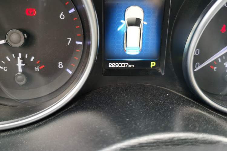 Used Haval H6 Coupe 2016 Blue Label 1.5T Automatic Two-Wheel Drive Urban Model Odometer Close Up