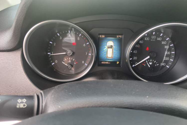 Used Haval H6 Coupe 2016 Blue Label 1.5T Automatic Two-Wheel Drive Urban Model Odometer Close Up