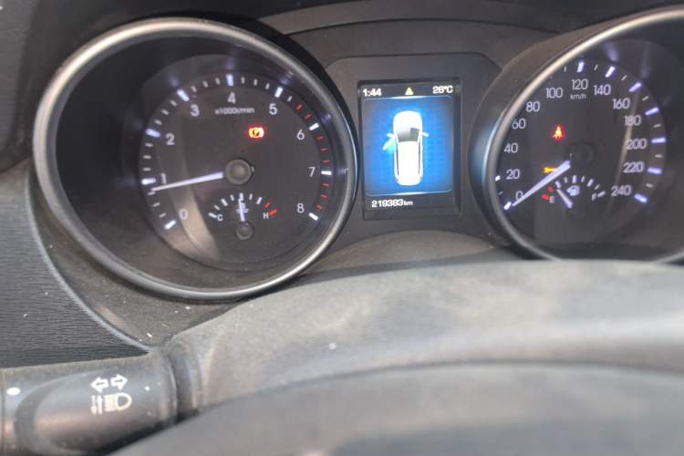 Used Haval H6 Coupe 2016 Blue Label 1.5T Manual Two-Wheel Drive Elite Model Odometer Close Up