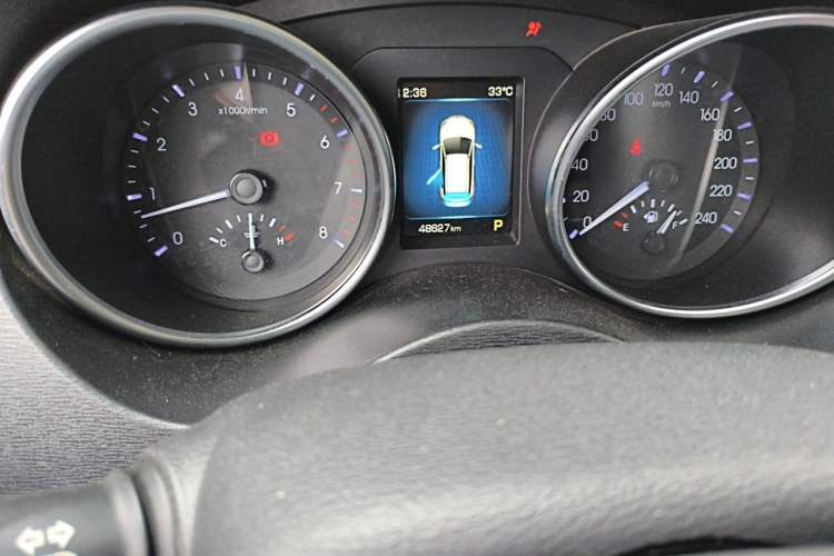 Used Haval H6 Coupe 2016 Blue Label 1.5T Automatic Two-Wheel Drive Elite Model Odometer Close Up