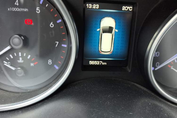 Used Haval H6 Coupe 2016 Blue Label 1.5T Automatic Two-Wheel Drive Urban Model Odometer Close Up