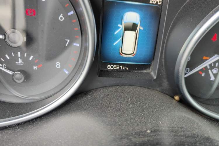 Used Haval H6 Coupe 2016 Blue Label 1.5T Manual Two-Wheel Drive Urban Model Odometer Close Up