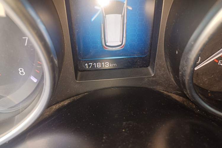 Used Haval H6 Coupe 2016 Blue Label 1.5T Manual Two-Wheel Drive Urban Model Odometer Close Up