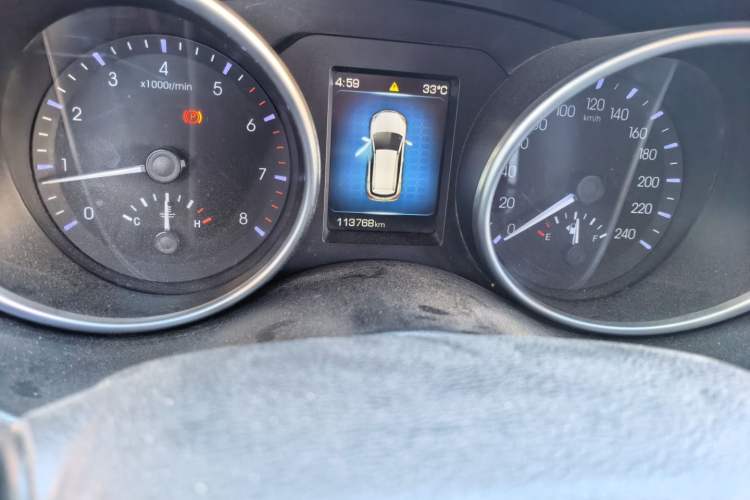 Used Haval H6 Coupe 2016 Blue Label 1.5T Manual Two-Wheel Drive Elite Model Odometer Close Up