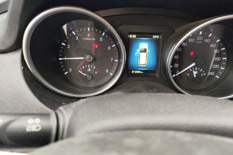 Used Haval H6 Coupe 2016 Blue Label 1.5T Manual Two-Wheel Drive Elite Model Odometer Close Up