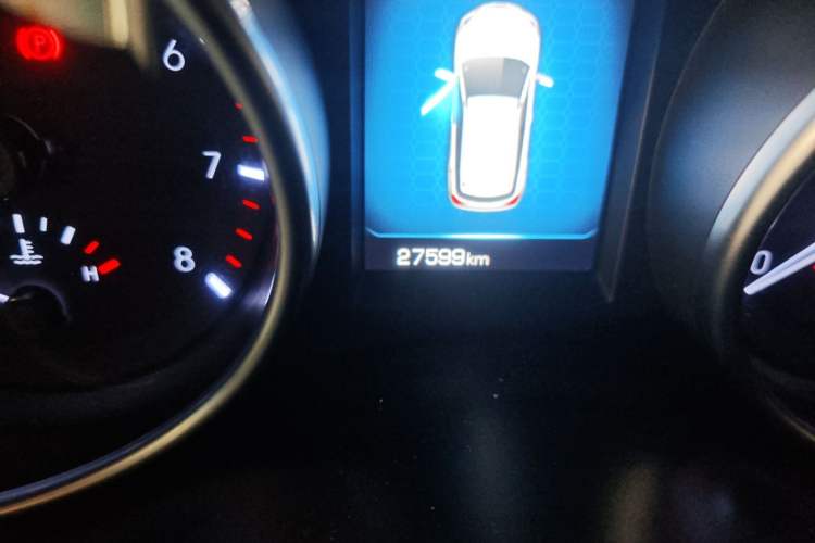 Used Haval H6 Coupe 2016 Blue Label 1.5T Manual Two-Wheel Drive Elite Model Odometer Close Up