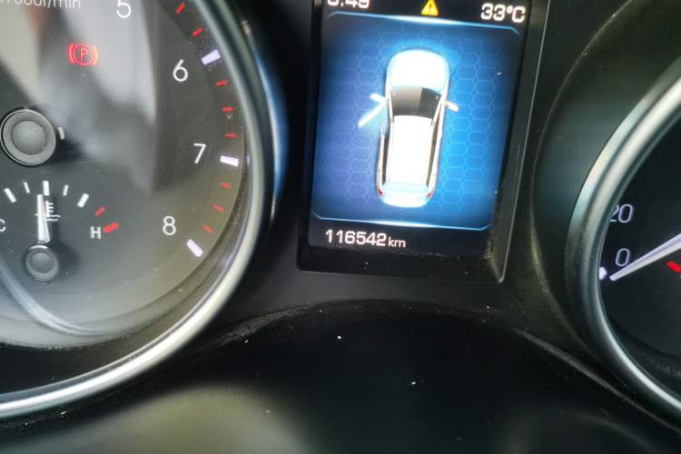 Used Haval H6 Coupe 2016 Blue Label 1.5T Manual Two-Wheel Drive Elite Model Odometer Close Up