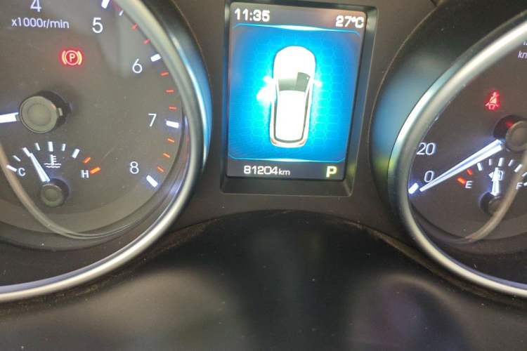 Used Haval H6 Coupe 2016 Blue Label 1.5T Automatic Two-Wheel Drive Urban Model Odometer Close Up