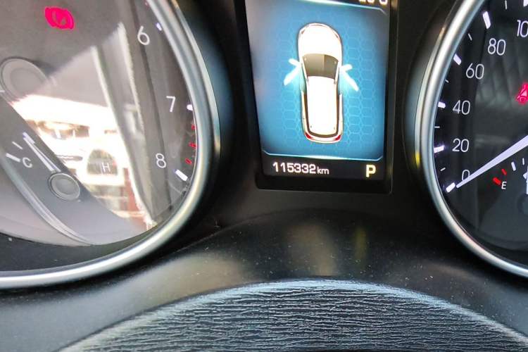 Used Haval H6 Coupe 2016 Blue Label 1.5T Automatic Two-Wheel Drive Elite Model Odometer Close Up